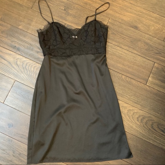 BCBG Slip dress with lace - Picture 2 of 6